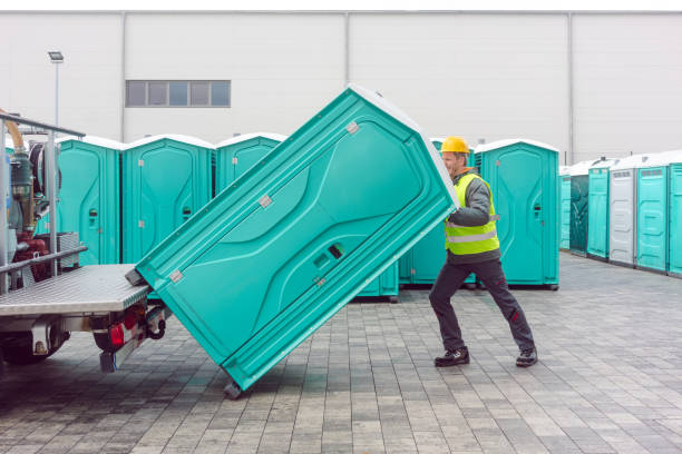 Best Porta potty delivery and setup  in Burns, TN