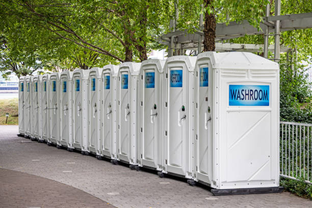 Best Portable toilet rental cost  in Burns, TN